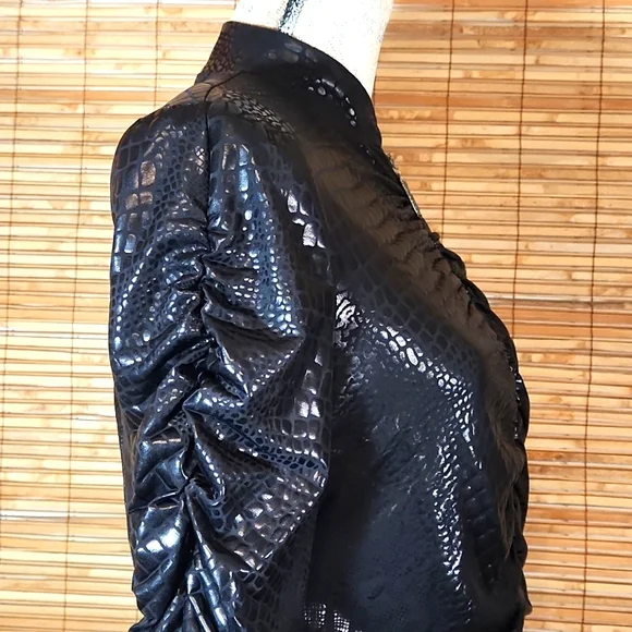 Ruched Sleeve Stretch Track Jacket - Picture 6 of 11